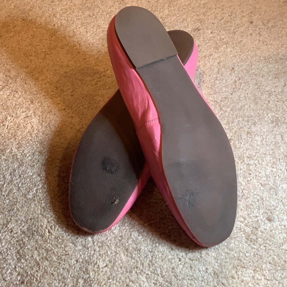 Pink flats - Picture 3 of 3